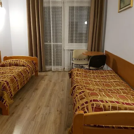 リゾート Korona Sanatorium Uzdrowiskowe *