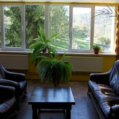 Korona Sanatorium Uzdrowiskowe * ムシナ