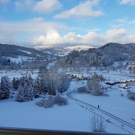 Korona Sanatorium Uzdrowiskowe * ムシナ